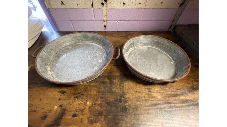 Round Rustic Bin/Tray Basket &amp; Bins rental for events in Atlanta