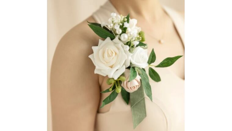 Florals- Artificial Corsage Corsages &amp; Bouts rental for events in Atlanta