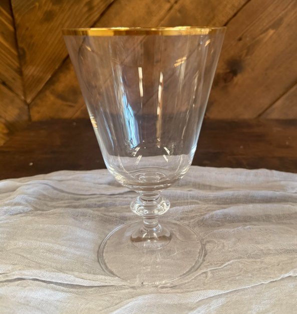 Drinking Glass with Gold Rim (Rented in sets of 20) Drinkware rental for events in Atlanta