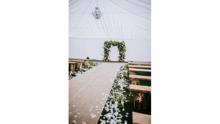 Aisle Runner- 6 Ft wide Burlap (rented per linear foot) Runners rental for events in Atlanta