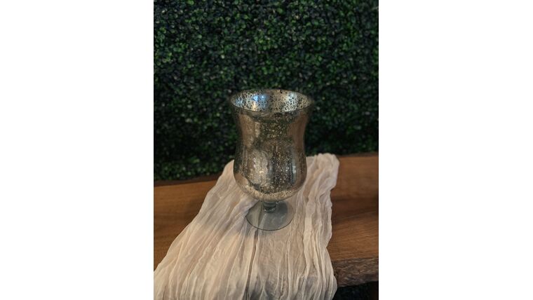 Gold Mirrored Floral Vase Vases rental for events in Atlanta